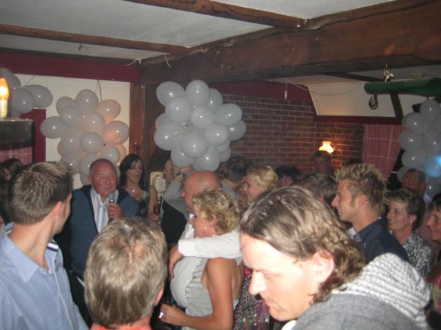 Dirk & Els 25 jaar getrouwd & Dirk 50 jaar jong 4 September De Likkepot 2009